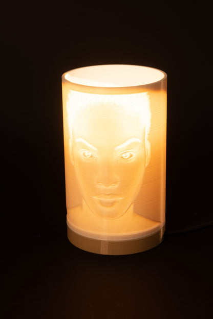 Personalisierte Nachttischlampe mit Foto, dekoratives Objekt für den Schreibtisch, 13 cm