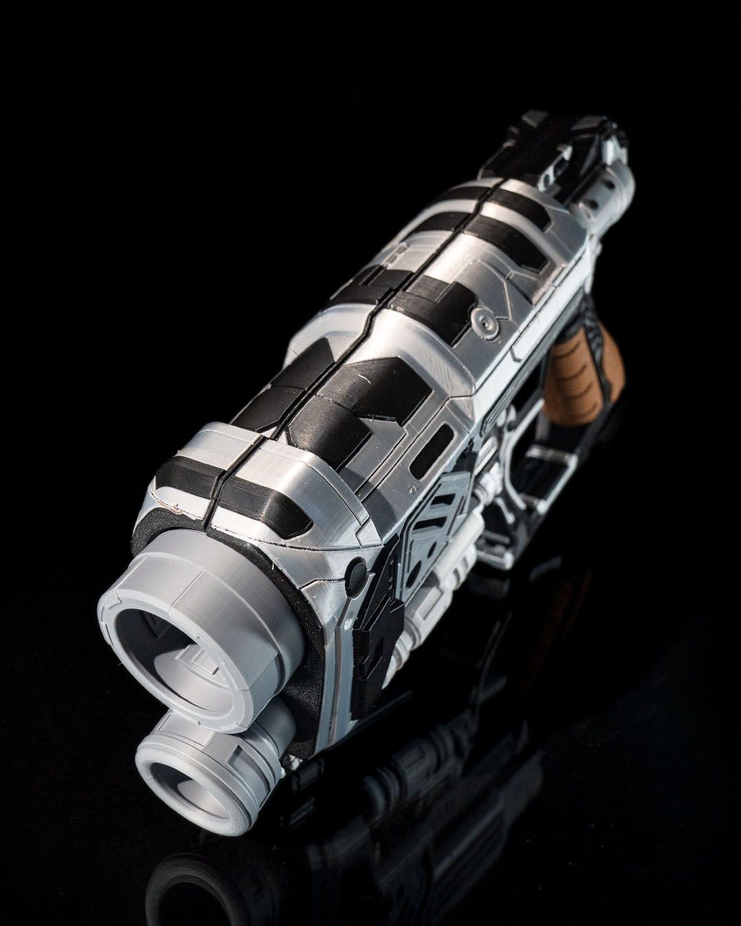 Space Warriors Leuchtende Weltraumwaffe Cyber Pistole 15CM