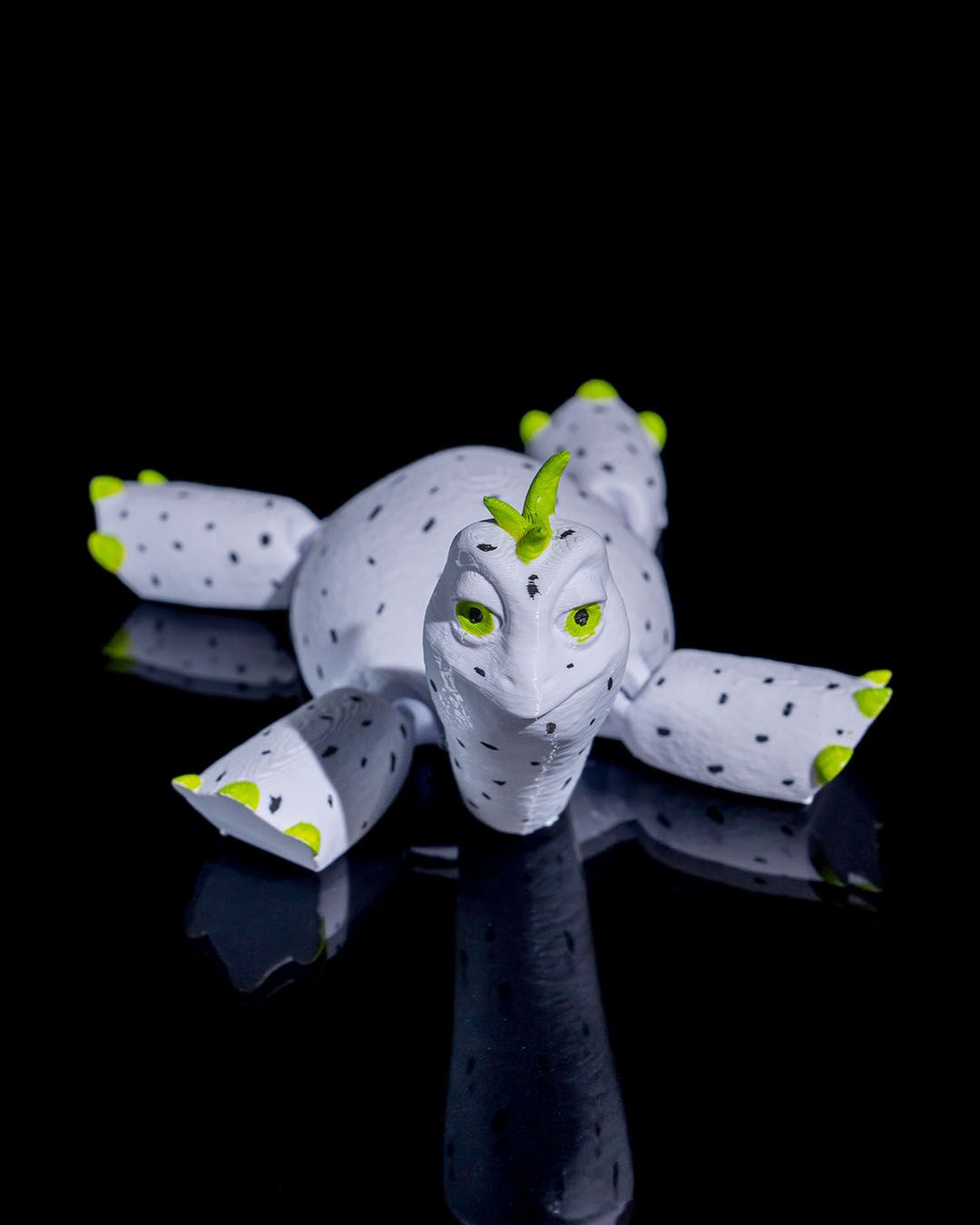 Drachenfrucht bemalte Figur Drachenfrucht Schildkröte Dekoobjekt 12CM