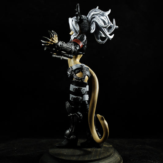 Helltaker Judgment Figur Anime Figur 25CM Groß
