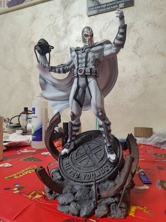X-Men Magneto Boyalı Figür X-Men Magneto Figür  25CM Büyük Boy