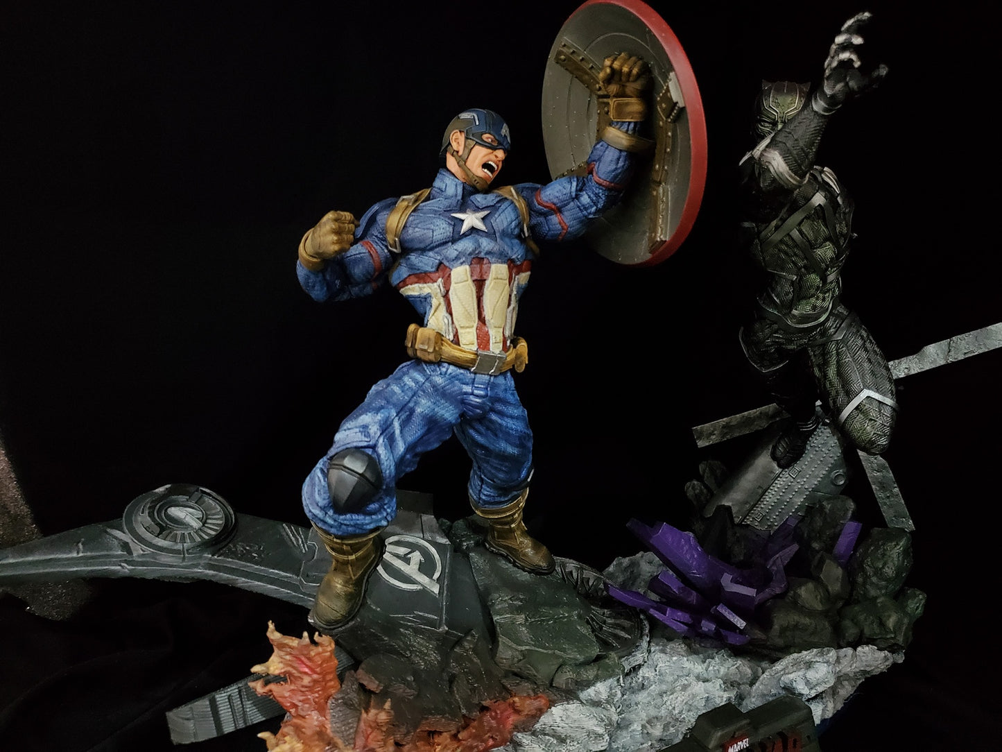 Captain America vs Black Panther Objekt Black Panther vs Captain America Figur Groß
