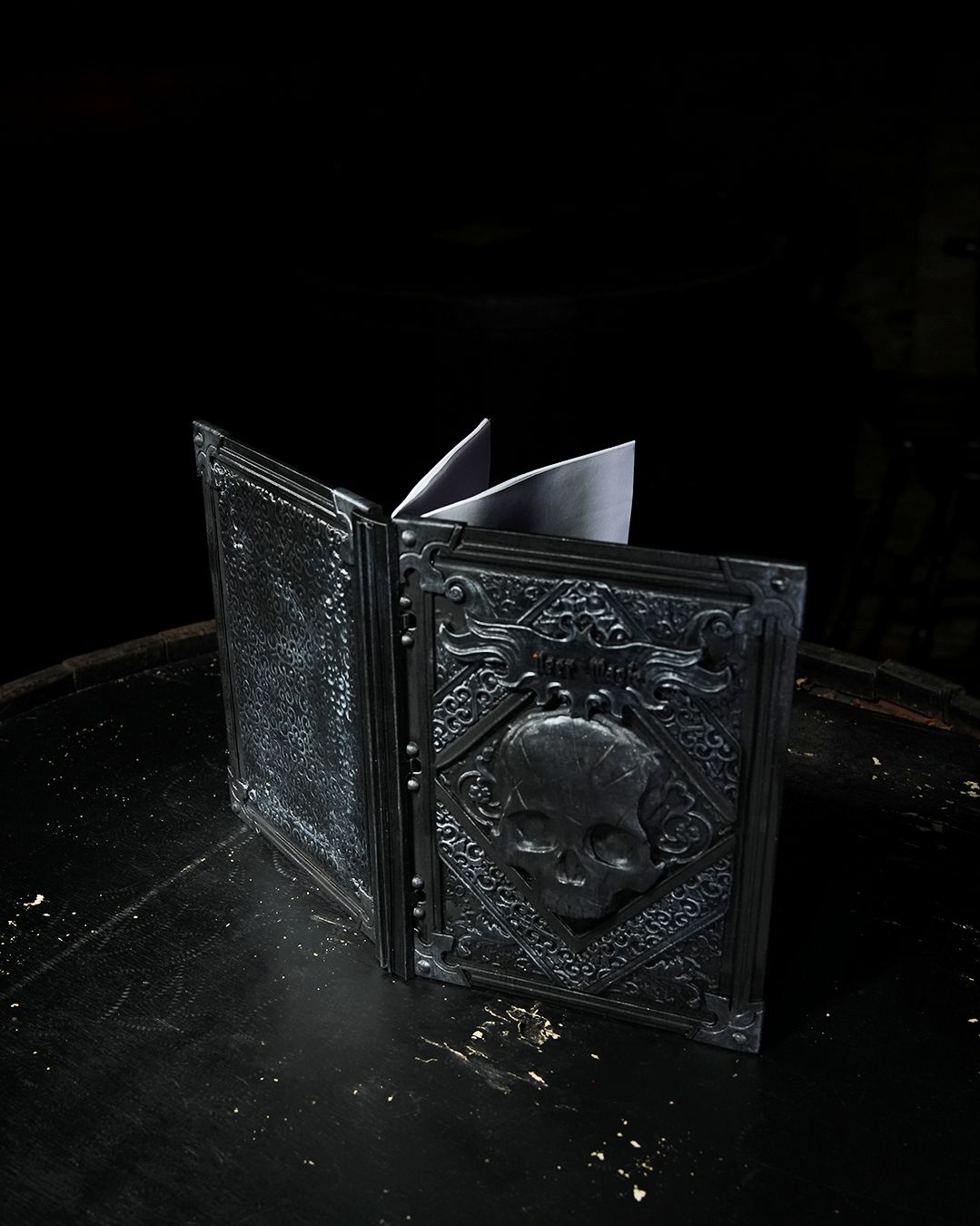 Notizbuchhülle mit Totenkopfmotiv, personalisiert, Notizbuchschutz, personalisierte Notizbuchhülle A4