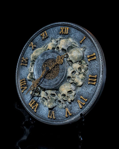 Fluch der Karibik Totenkopf Römische Ziffer Wanduhr Tischuhr 21CM Übergröße