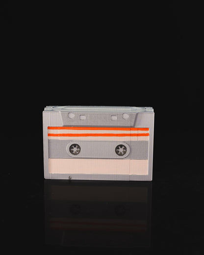 USB SD-Karten-Organizer im Retro-Kassetten-Design - USB SD-Karten-Schutz