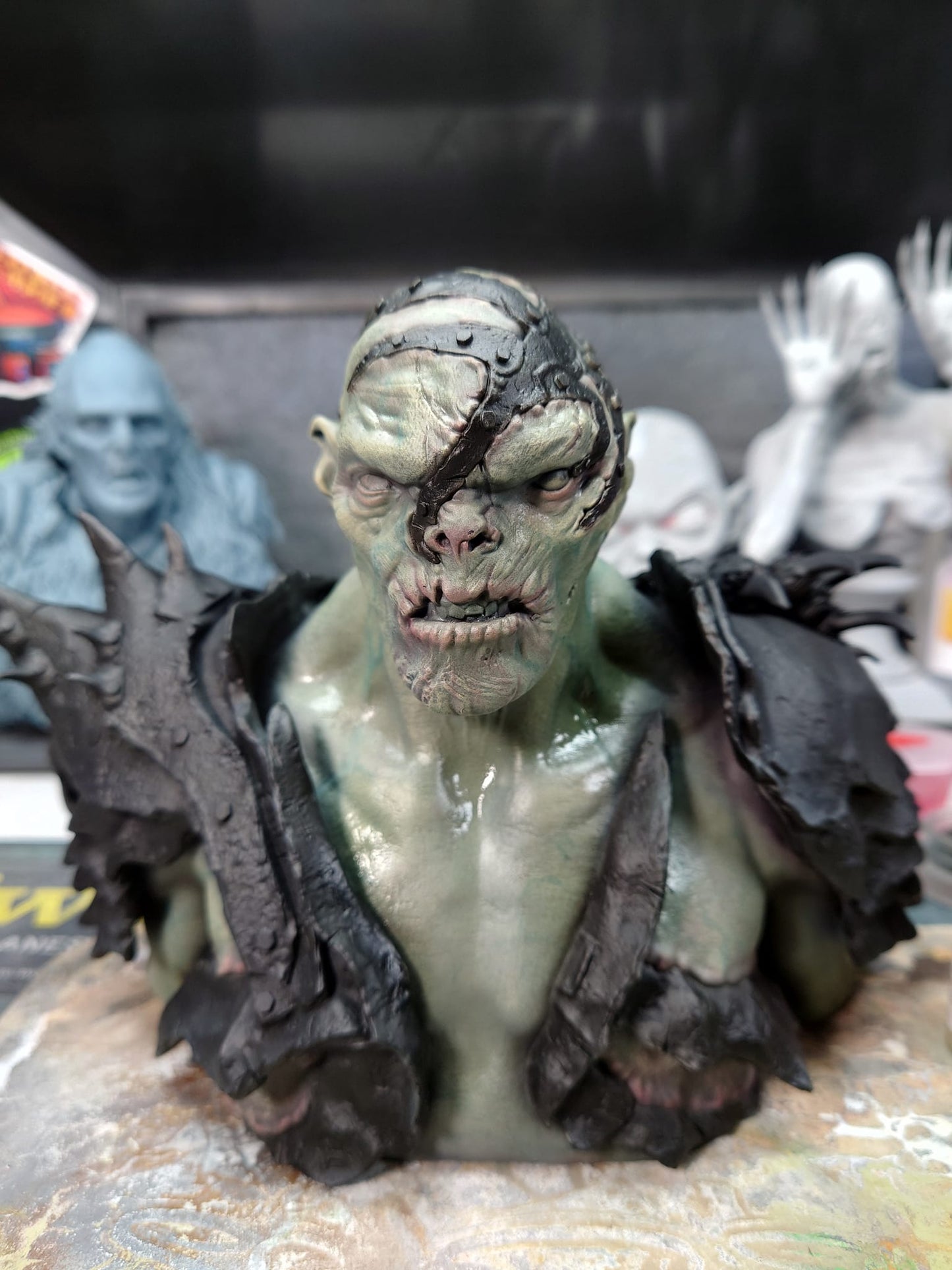 Bolg Hobbit Herr der Ringe HdR Büste Bemalte Figur 15 cm