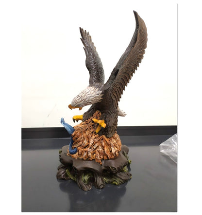 Schwarze Glatzkopfadler Kobra Jagd Bemalte Figur 20 cm (Groß)