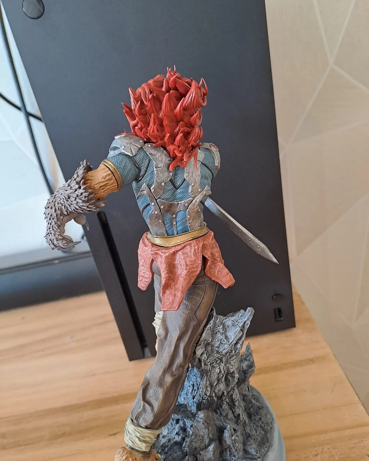 Thundercats Lion-O Todesklaue Bemalte Figur 25 CM (Große Größe)