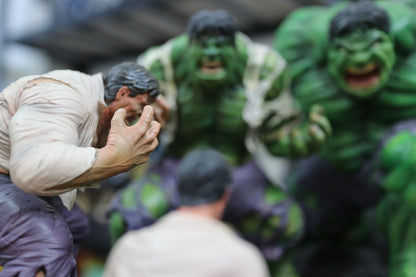 Hulk Verwandlung Figur 25 cm (riesige Größe)