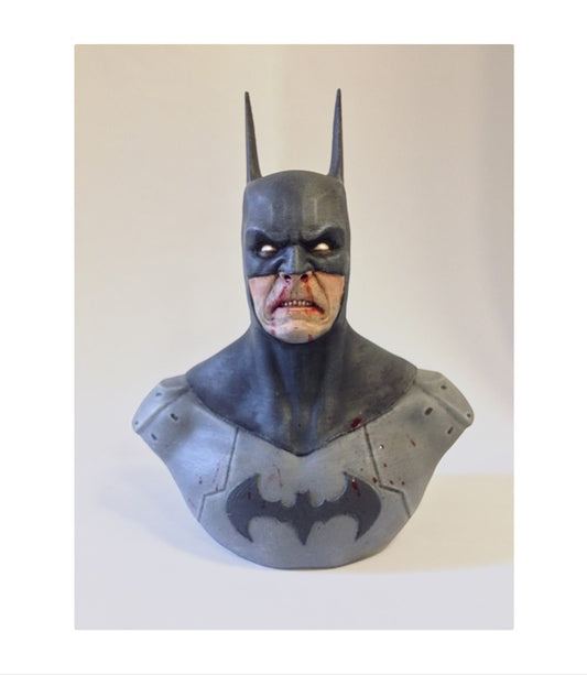 Gözü Dönmüş Batman Boyalı Figür 15 cm
