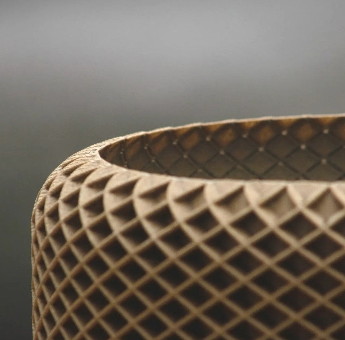 Costly Dekorative Elegante Vase & Übertopf (Aus Kunststoff, 10 cm Höhe, 16 cm Durchmesser)
