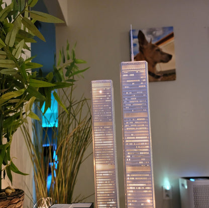 Ikiz Kuleler Twin Towers Beleuchtetes Miniaturmodell NYC Riesenformat (2 Türme)