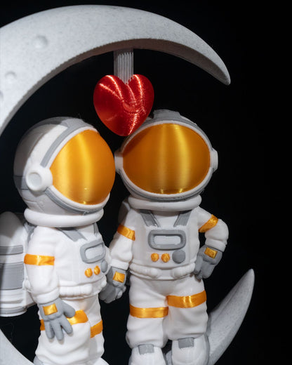 Schreibtischdekoration mit Astronauten- und Mondmotiv