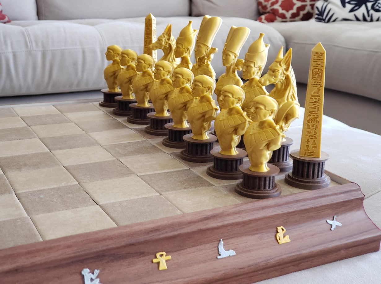 Antikes Ägyptisches Schachfiguren-Set