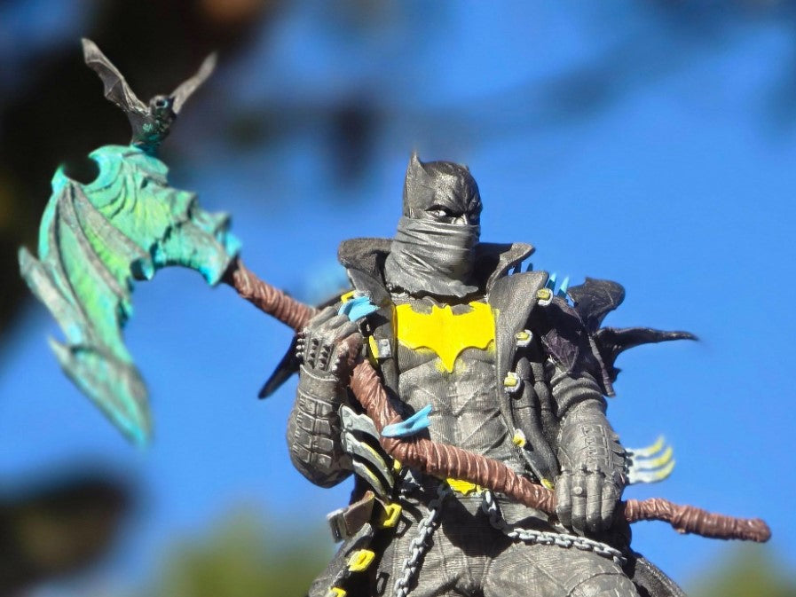 Batman Dark Knight Letzte Assassine Figur 25 cm Groß