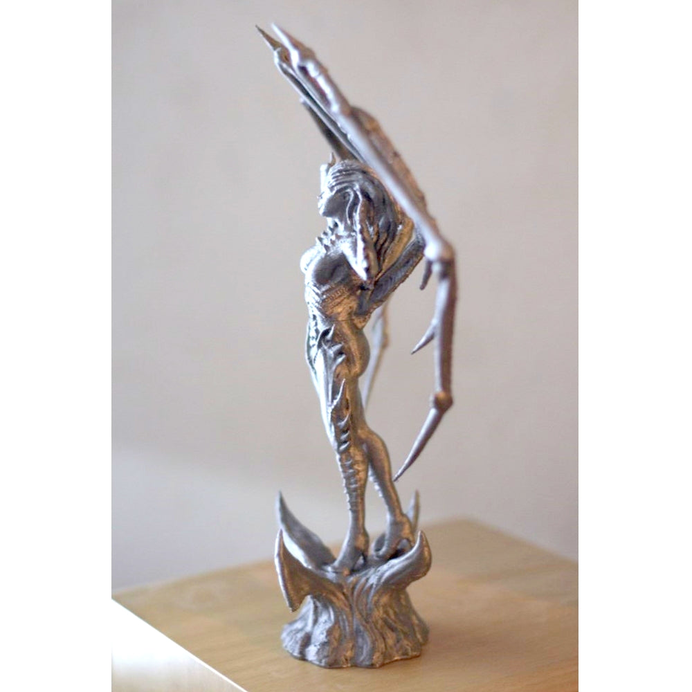 Kerrigan Königin der Klingen Starcraft Riesenfigur