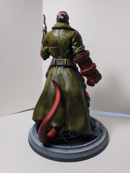 Hellboy Marvel Bemalte Figur 26 cm (Riesengröße)