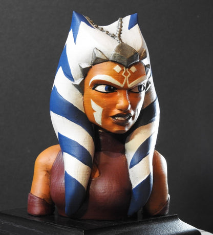 Ahsoka Tano Bemalte Büste 12 cm