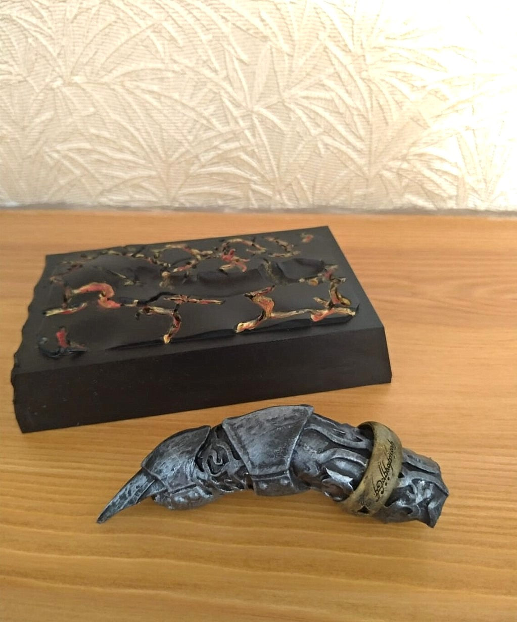 Saurons abgeschnittener Finger Der Herr der Ringe LotR