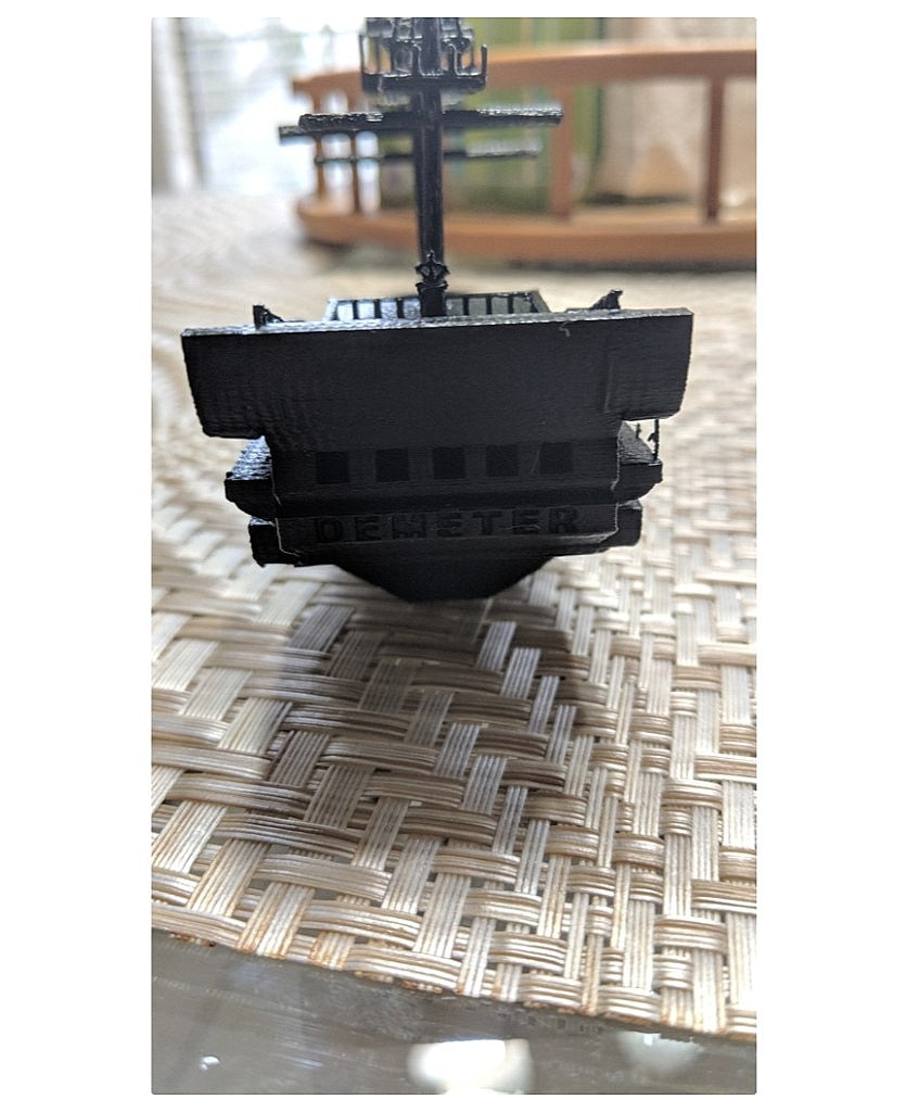 Fluch der Karibik Piratenschiff 20 cm (große Version)