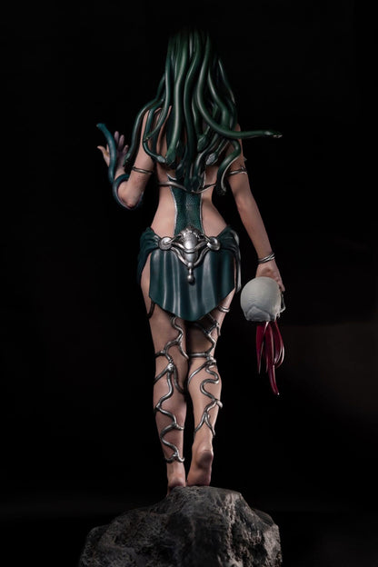 Legendäre Medusa Schlangenkopf-Frauenfigur 25 cm groß