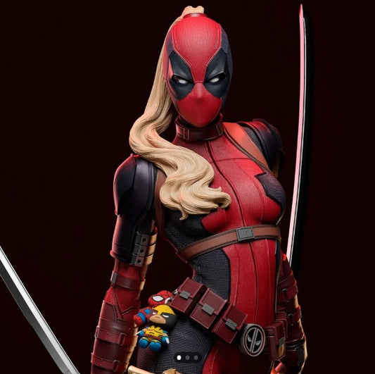 Marvel Comics Lady Deadpool Figur 25CM Groß