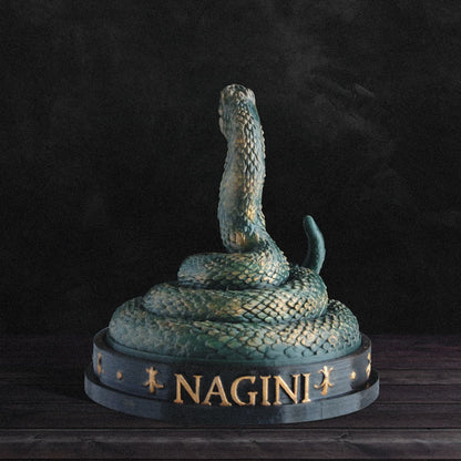Nagini Harry Potter Horkrux Bemalte Figur 15 cm