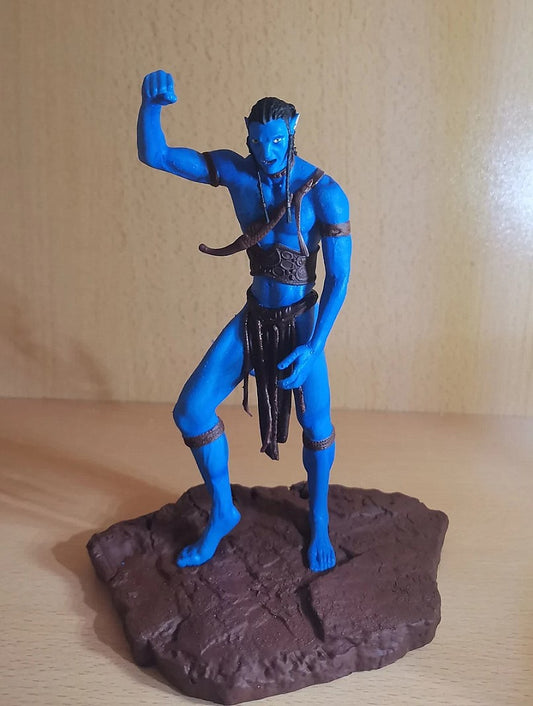 ake Sully Avatar Boyali Figür 20 cm