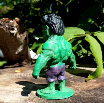 Cartoon Hulk Bemalte Figur 15 cm