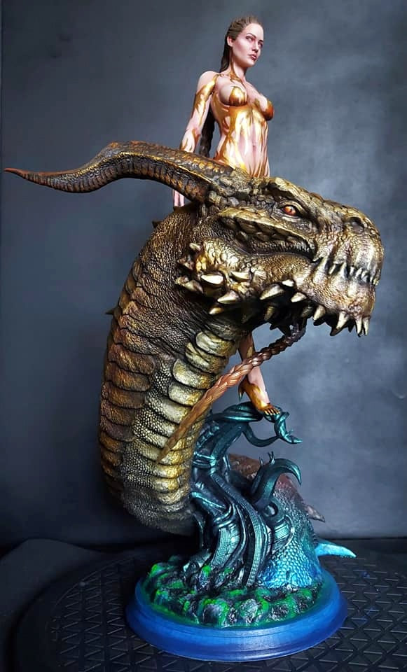 Angelina Jolie Grandels Mutter Beowulf Bemalte Figur 30 cm (Riesenformat)