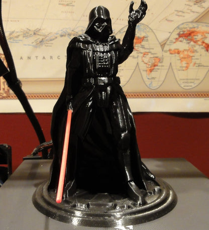 Darth Vader fordert heraus Star Wars Bemalte Figur 23 cm (Groß)