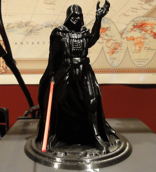 Darth Vader Meydan Okuyor Star Wars Boyalı Figür 23 Cm (Büyük Boy)