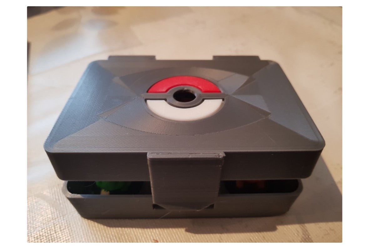 Pokémon Figurenset mit Tasche und Ständer