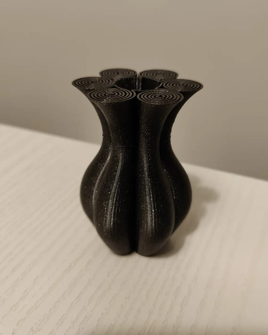 Coil Dekorative Vase