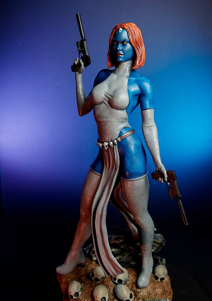 Mystique X-Men Doppelpistolen Lackierte Figur 25 cm (Riesenformat)