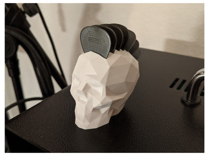 Tödlicher Totenkopf Weiß