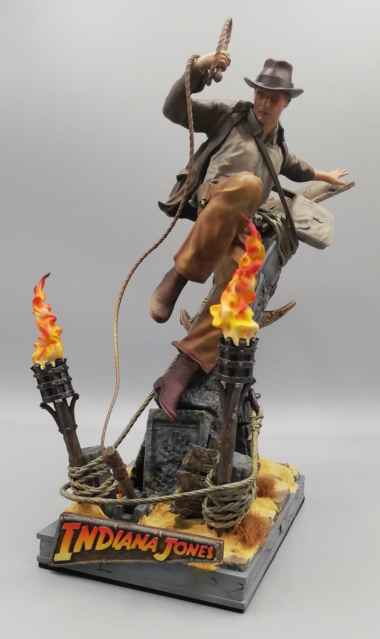 Indiana Jones Abenteuerfigur 25 cm