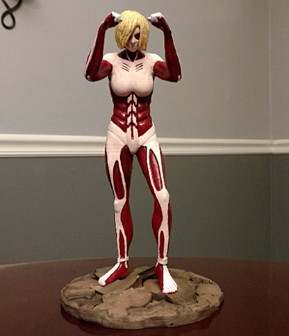 Attack On Titan Weiblicher Titan Bemalte Figur 25 cm