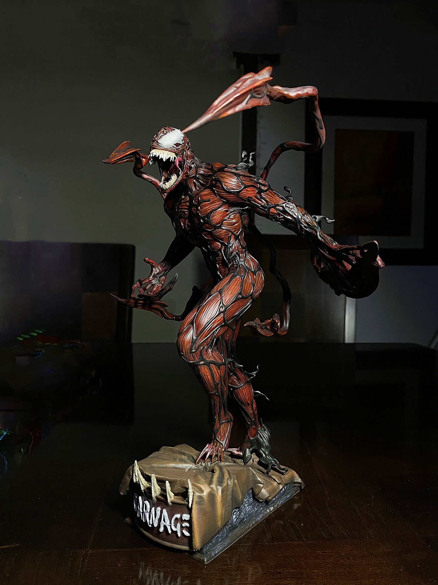 Carnage Katliam Bemalte Figur 25 cm (große Größe)