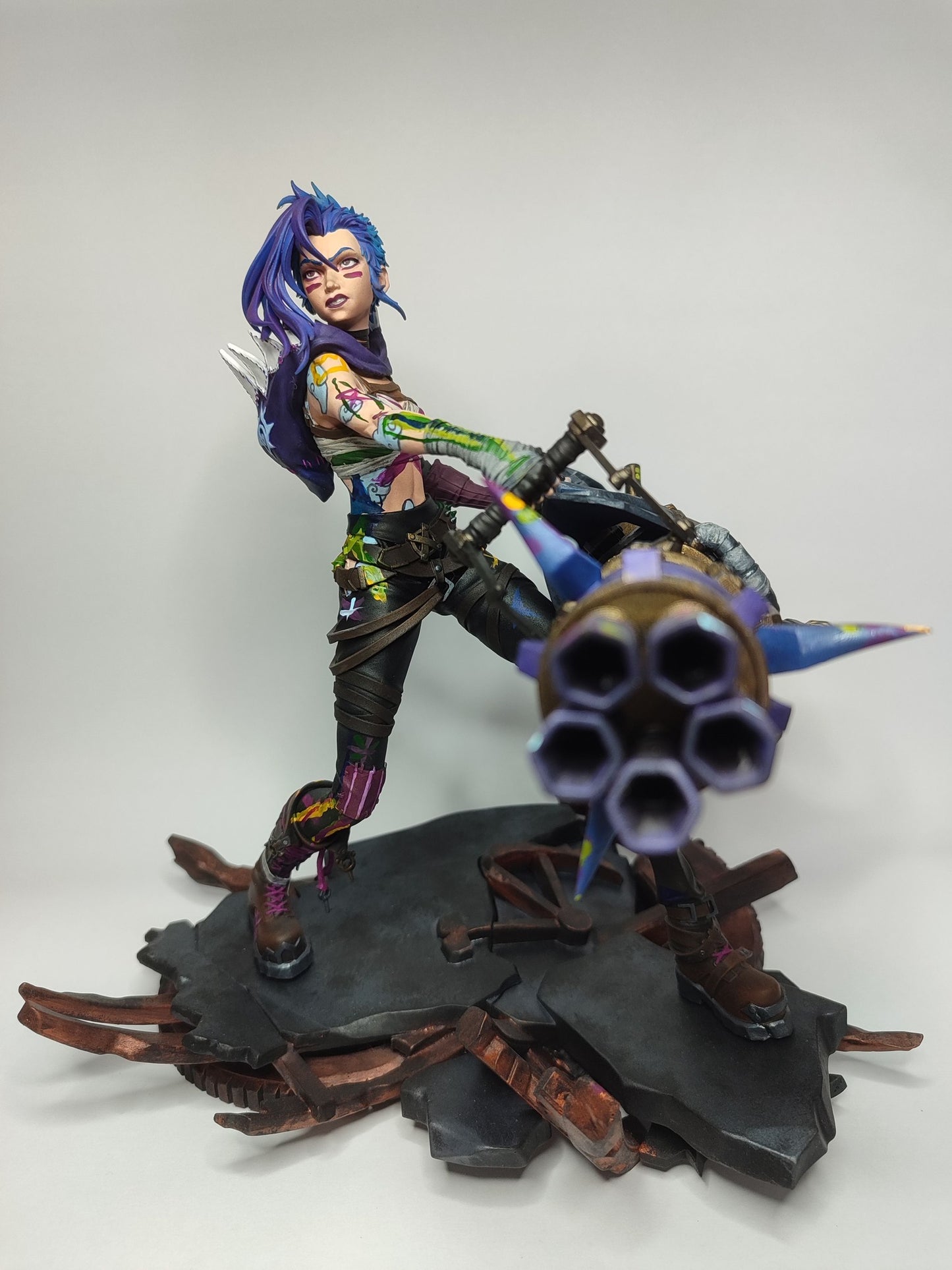 Arcane Jinx League of Legends Team Fight Bemalte LOL Figur 25 cm