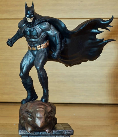 Batman Dark Knight Bemalte Figur 26 cm (Riesengröße)