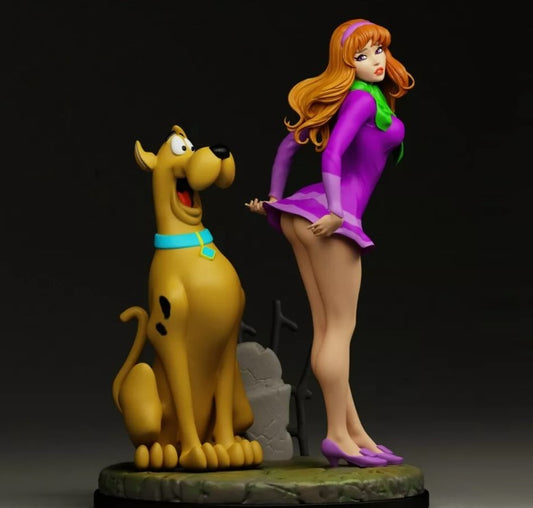 Çapkın Scooby Doo ve Güzel Daphne Figür 25 Cm