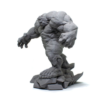 Riesige Hulk-Figur