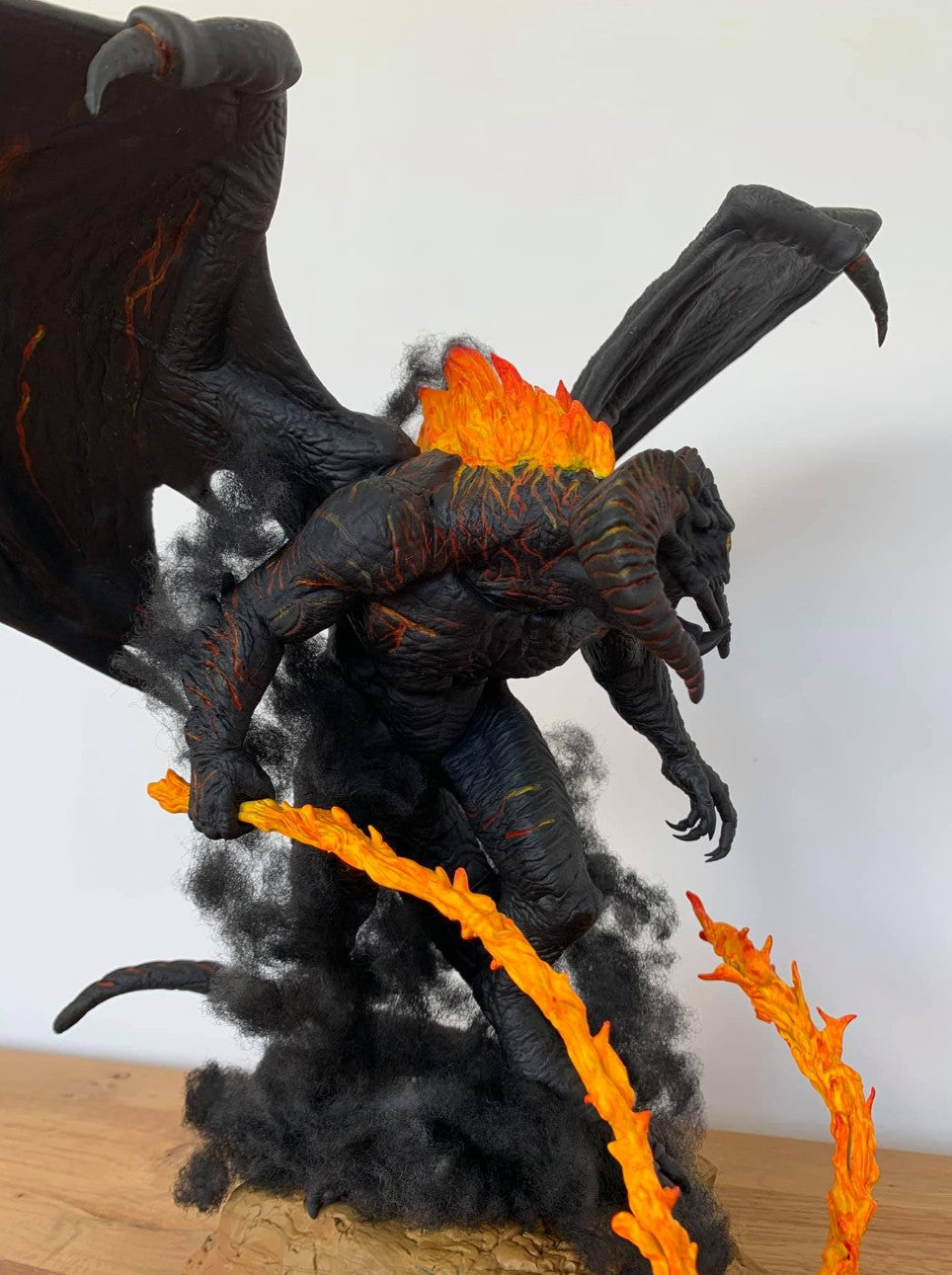 Balrog Hoher Dämon Bemalte Figur 30 cm Herr der Ringe Lotr (Riesig)