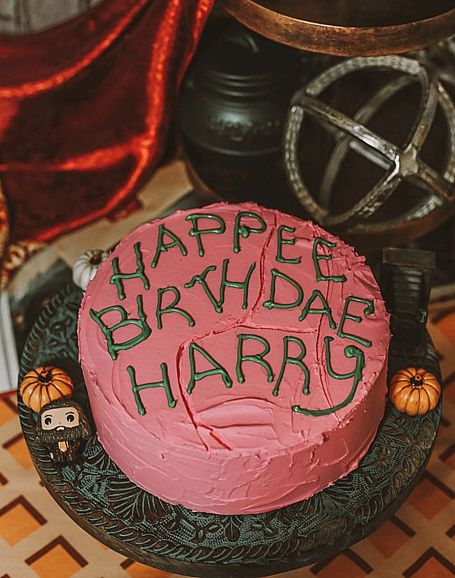 Harry Potter Hagrid Geburtstags Kuchen Happee Birthdae Deko (20 cm Durchmesser)