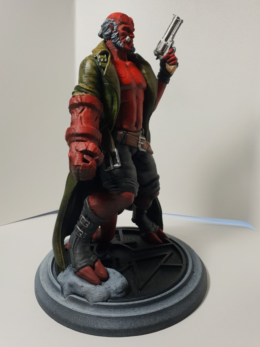 Hellboy Marvel Bemalte Figur 26 cm (Riesengröße)