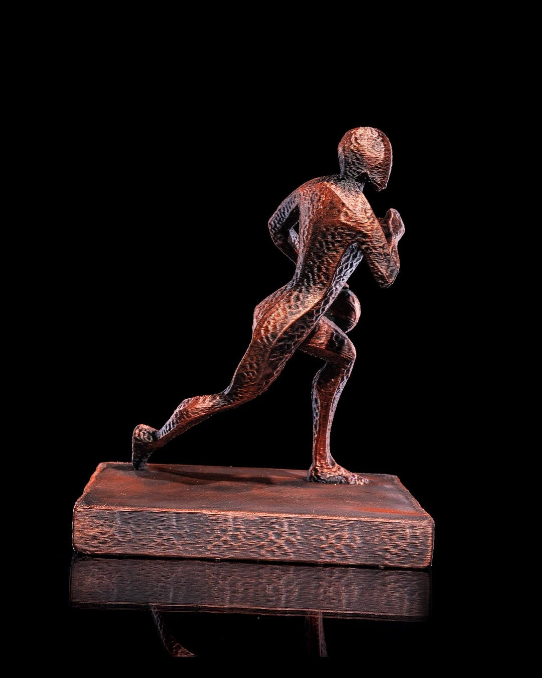Athletische Olympische Basketballspieler Dekofigur 20CM GROSS