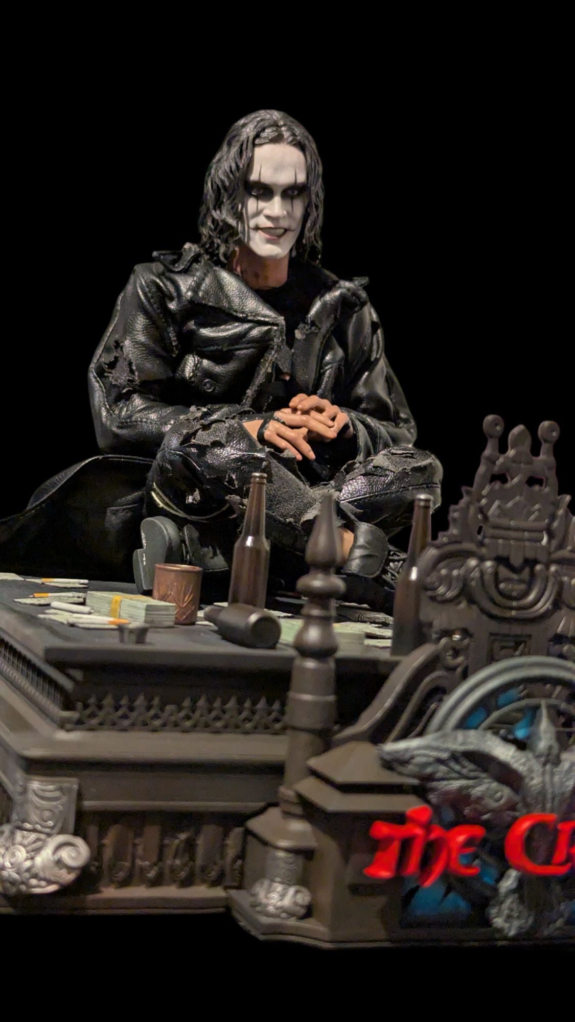The Crow MIRAMAX Bemalte Figur 25 cm Großformat