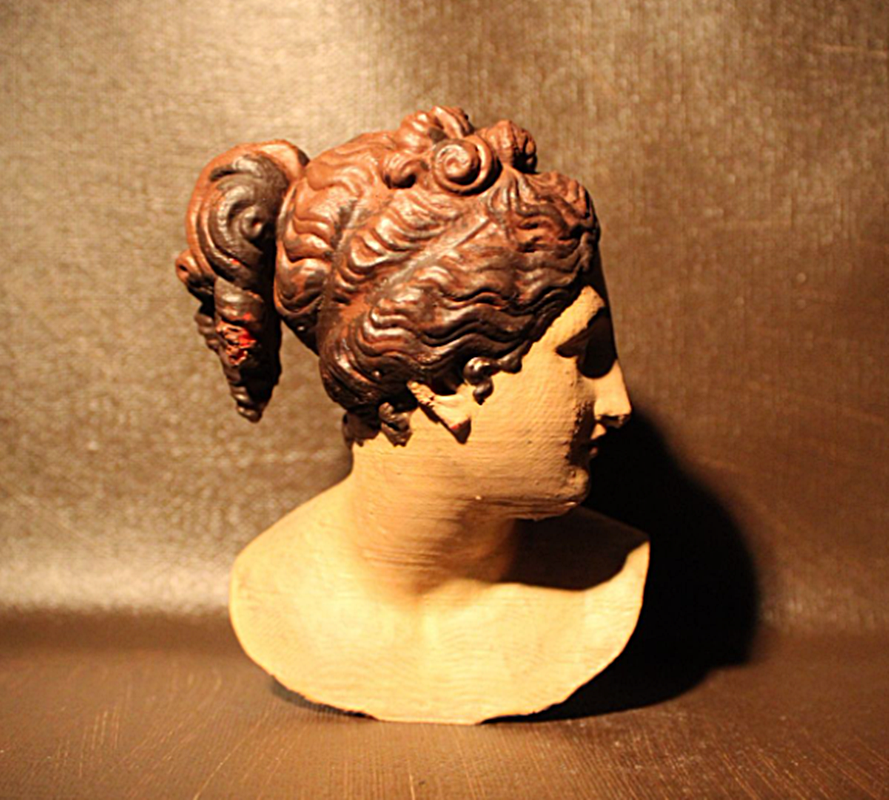 Venus Bemalte Büste 10 cm