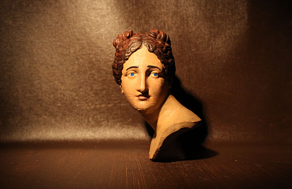 Venus Bemalte Büste 10 cm